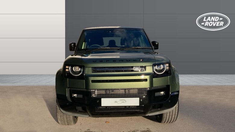 Land Rover Defender 3.0 D250 X-Dynamic SE 90 3dr Auto Diesel Estate